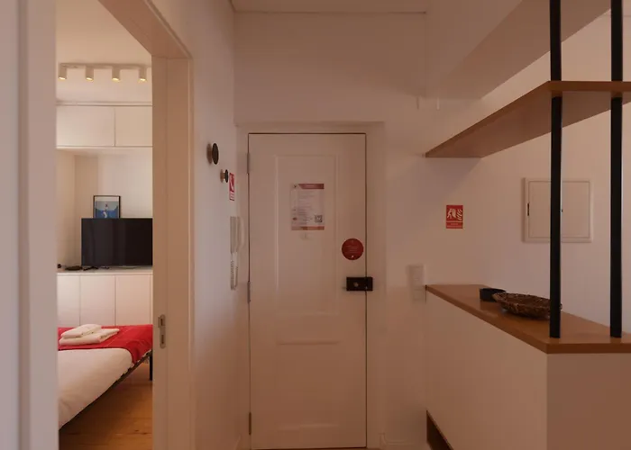 Διαμέρισμα Flh Mouraria Urban *